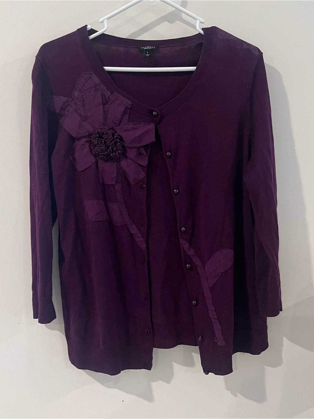 Retro Talbots Women’s Cardigan Sweater With Stunning Flower Plum Large